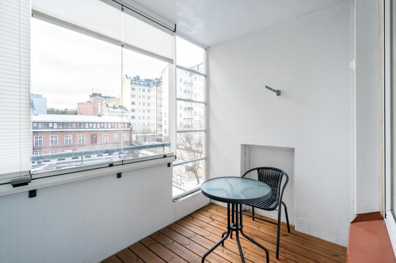 Hiisi Homes Helsinki Soernaeinen Exterior foto