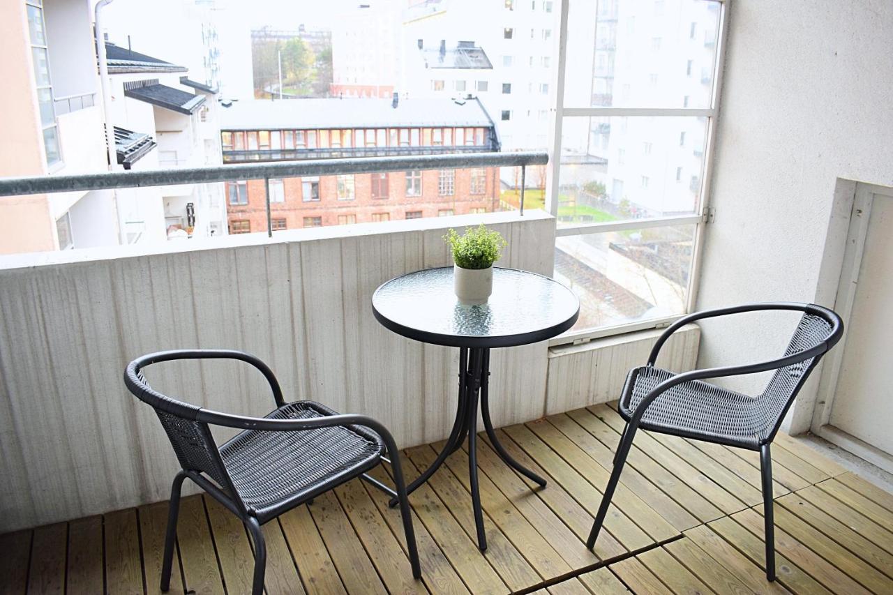 Hiisi Homes Helsinki Soernaeinen Exterior foto