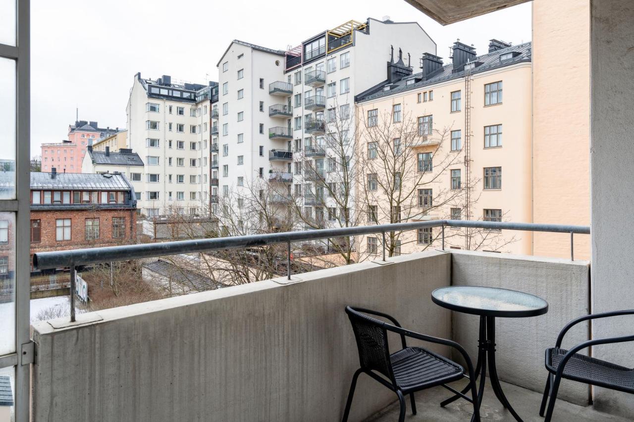 Hiisi Homes Helsinki Soernaeinen Exterior foto
